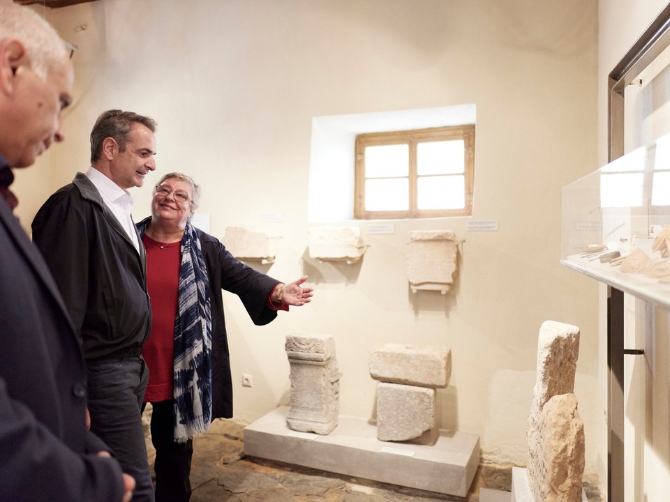 Ο Κυριάκος Μητσοτάκης στο Αρχοντικό Ταβανιώτη στη Μαρώνεια Ροδόπης - Φωτογραφία: Γρ. Τύπου Πρωθυπουργού/ΔΗΜΗΤΡΗΣ ΠΑΠΑΜΗΤΣΟΣ