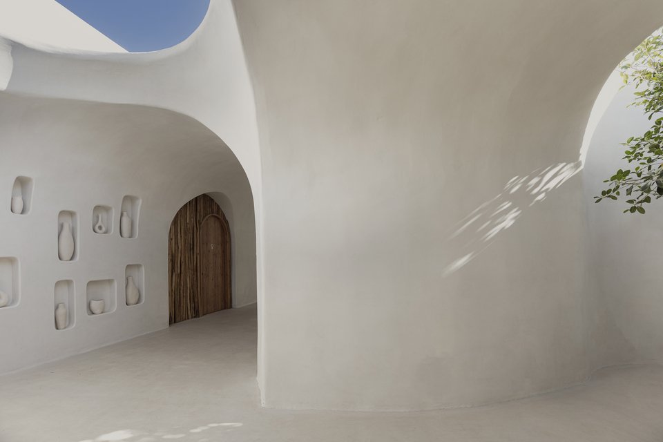 Super Paradise Beach Club στη Μύκονο από το αρχιτεκτονικό γραφείο Omniview Design