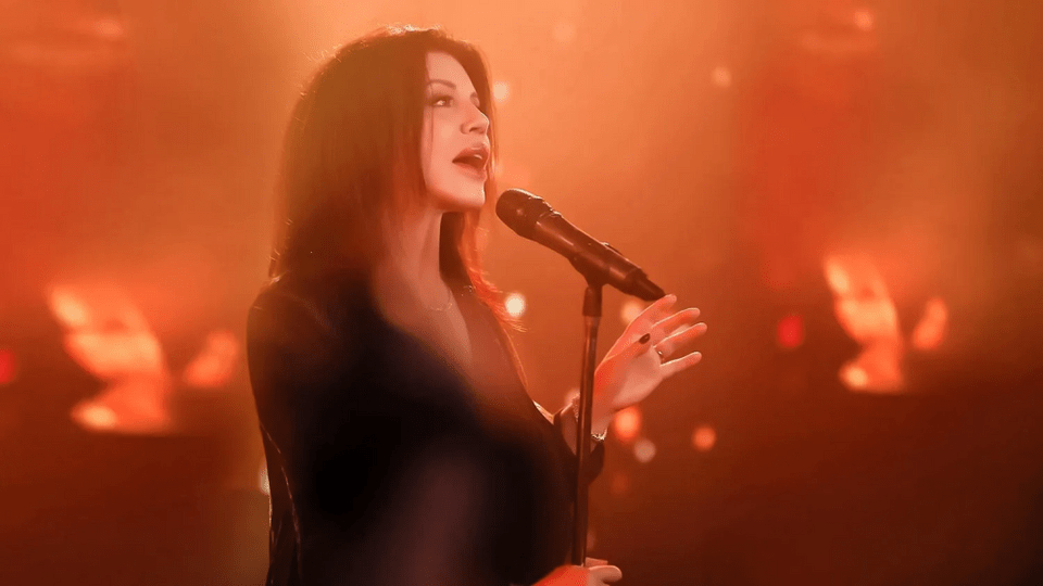 Η σπουδαία τραγουδίστρια Andy James στο Half Note