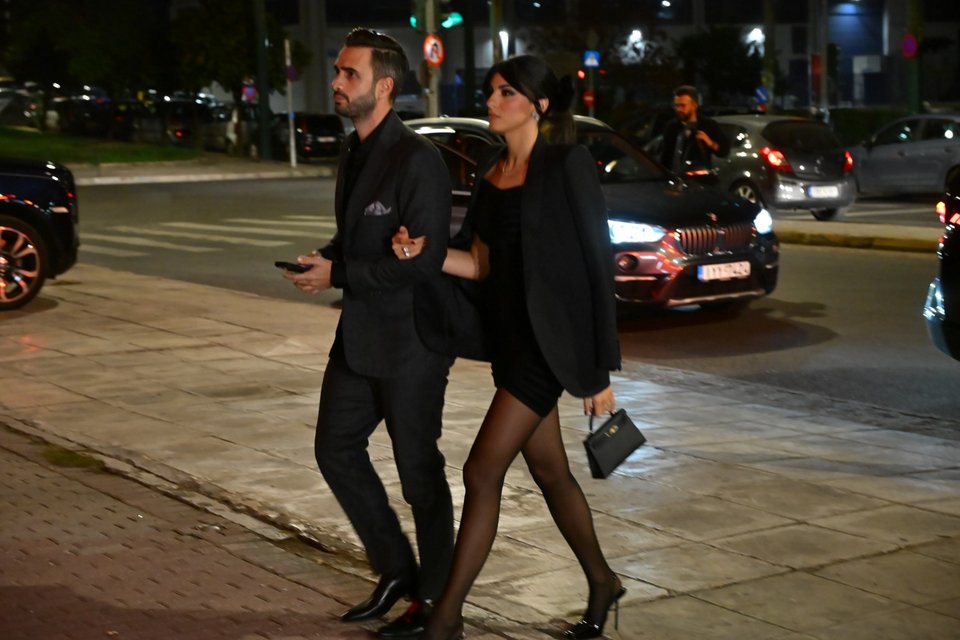 Ο Ρωμανός Ροδόπουλος, αντιπρόεδρος του Μητροπολιτικού Κολεγίου, με τη συνοδό του