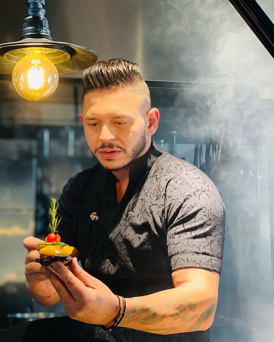 έλληνας σεφ Ντουμπάι μαγειρεύει για τον Σεϊχη 