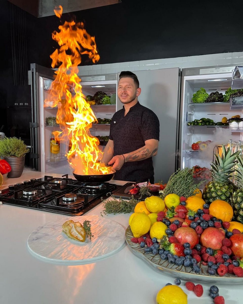 έλληνας σεφ Ντουμπάι μαγειρεύει για τον Σεϊχη 