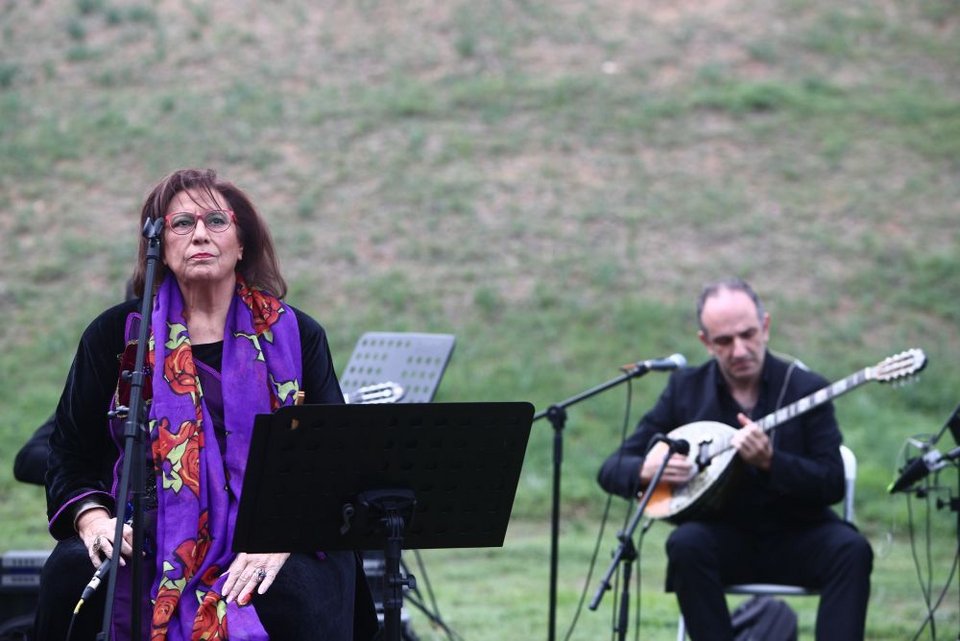 Με τραγούδια Μικη Θεοδωράκη η τελετή έναρξης του 42ου Μαραθωνίου