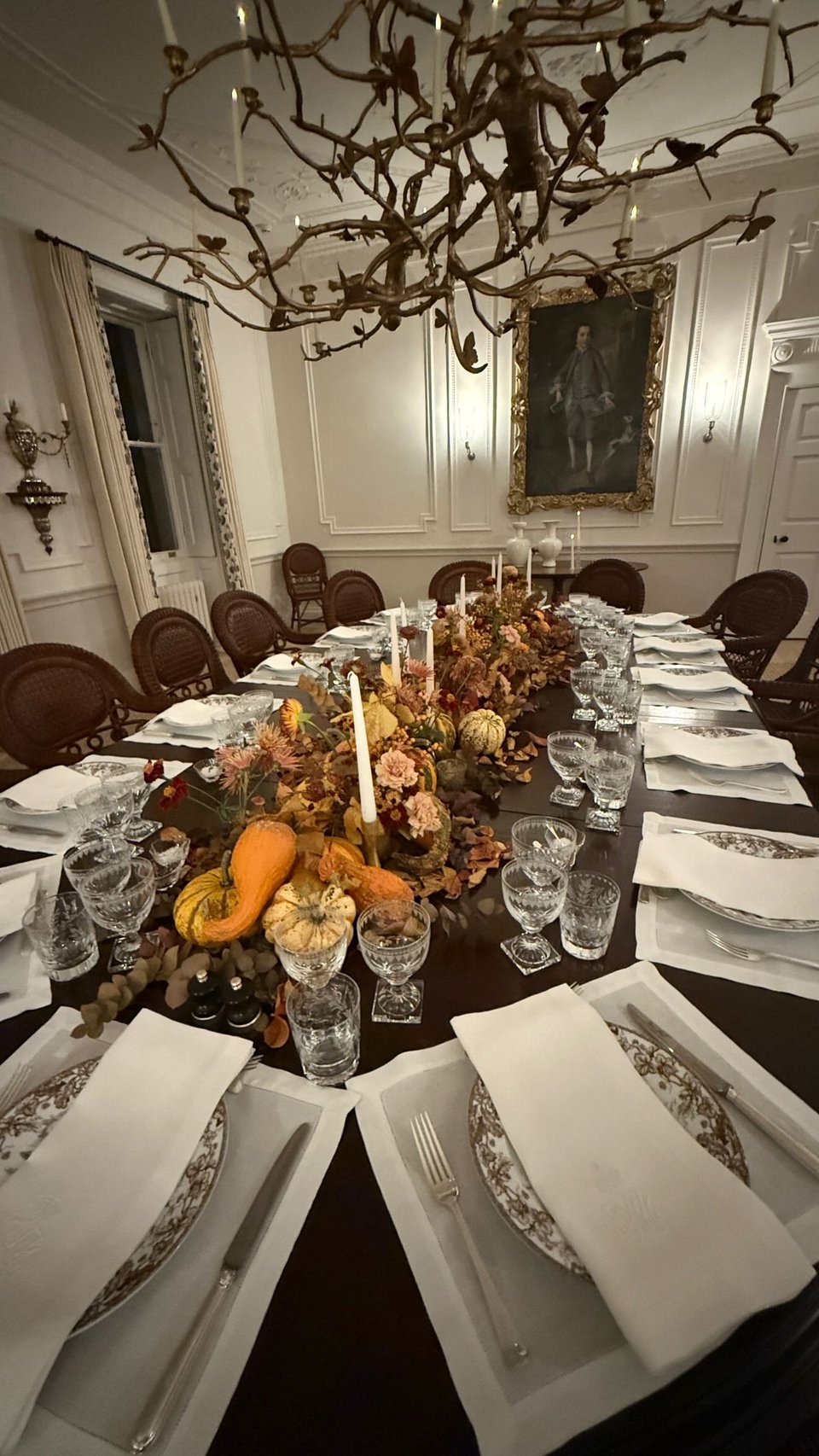 Φωτογραφίες: Το τραπέζι της Μαρί Σαντάλ για την Ημέρα των Ευχαριστιών