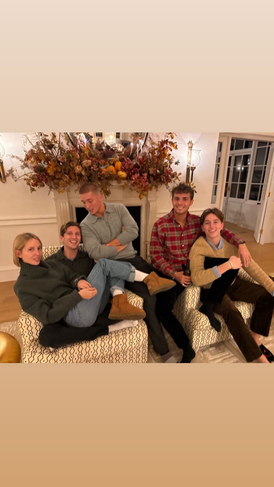 Φωτογραφίες: Το τραπέζι της Μαρί Σαντάλ για την Ημέρα των Ευχαριστιών