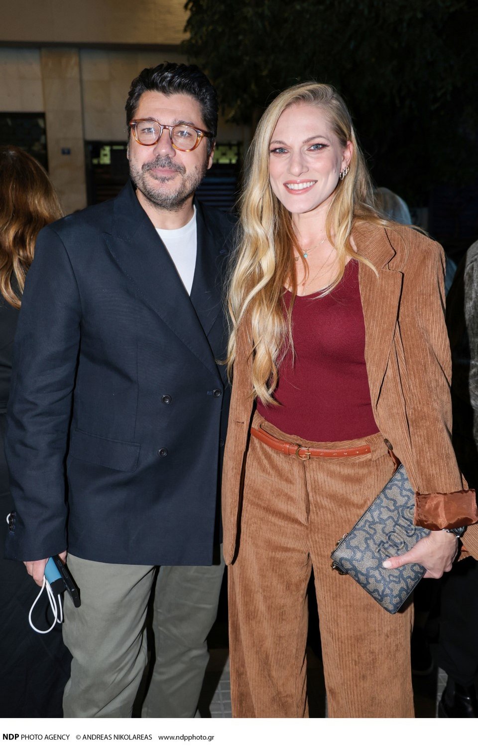 Λάμπρος Κωνσταντάρας-Σάρα Εσκενάζη