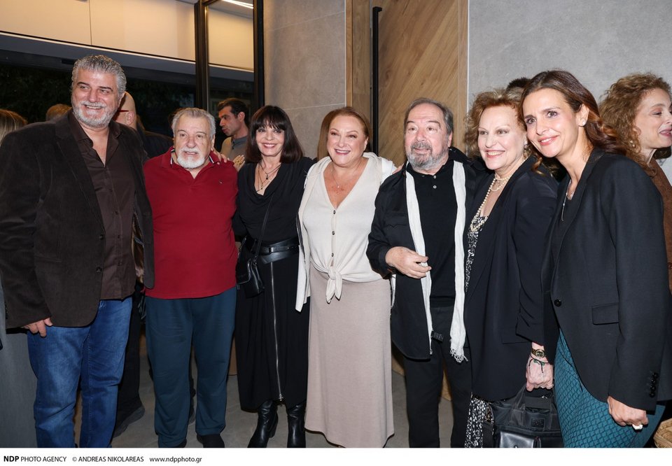 Βλαδήμιρος Κυριακίδης-Τάσος Χαλκιάς-Έφη Μουρίκη-Ρένια Λουιζίδου-Σταμάτης Φασουλή-Όλγα Πολίτου-Δήμητρα Σιγάλα