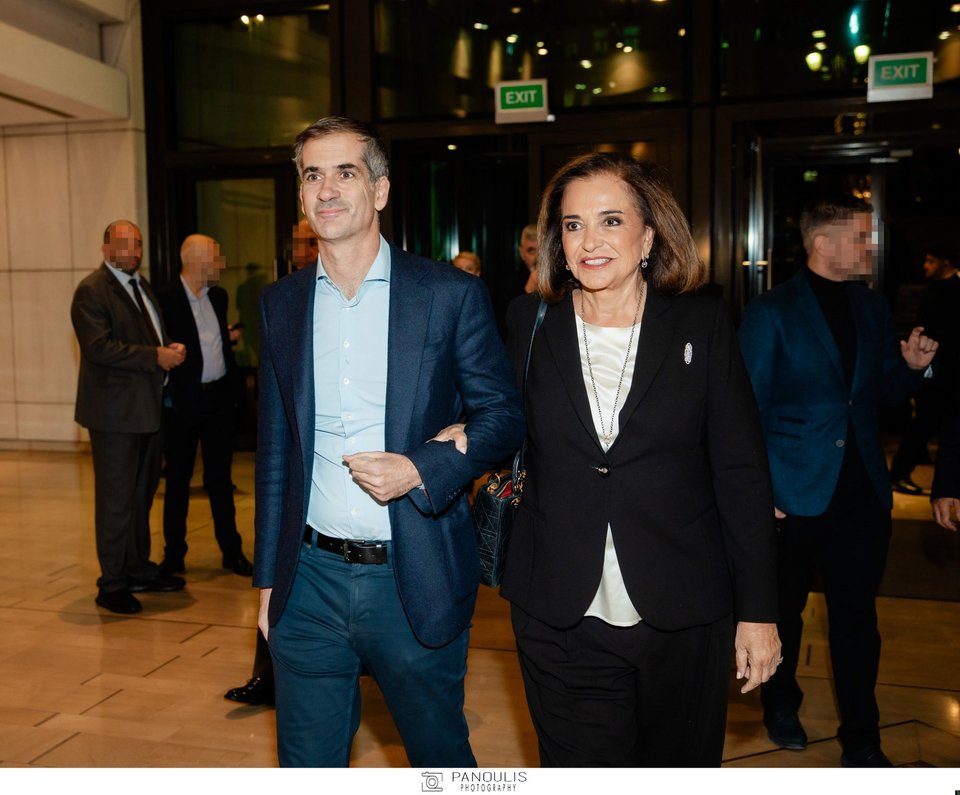 &nbsp;ΚΩΣΤΑΣ ΜΠΑΚΟΓΙΑΝΝΗΣ, ΝΤΟΡΑ ΜΠΑΚΟΓΙΑΝΝΗ