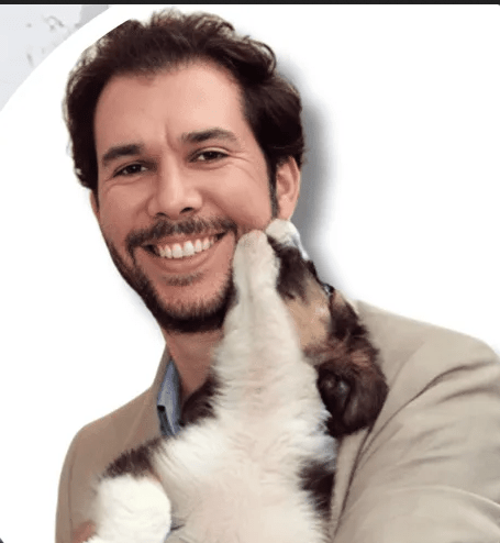 Ο κτηνίατρος και συμπεριφοριολόγος Χρήστος Καραγιάννης 