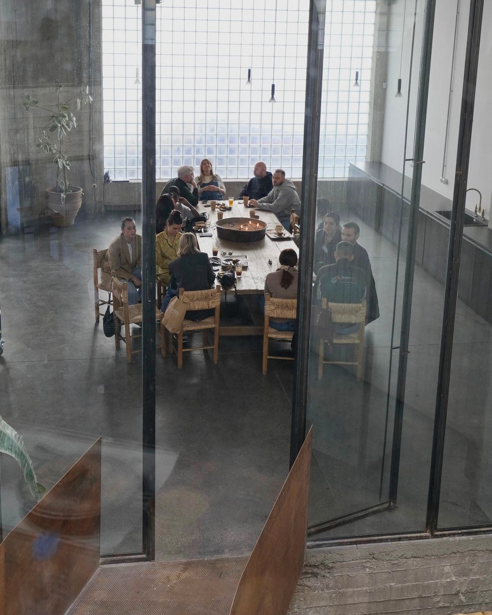 Φωτογραφία: 10amapotheke/Instagram