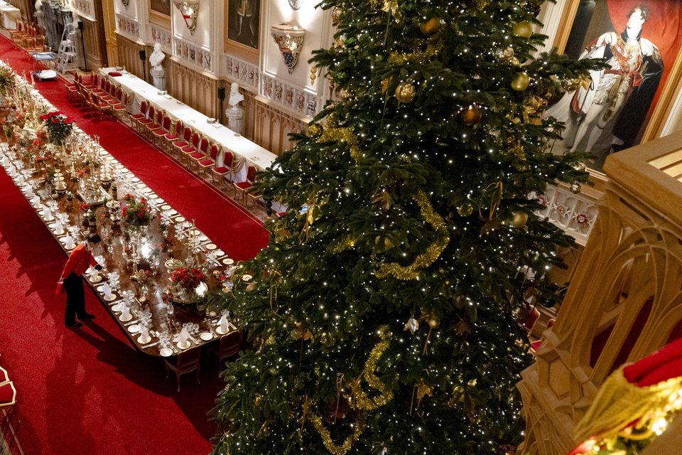 Το χριστουγεννιάτικο δέντρο στο Κάστρο του Γουίνδσορ 