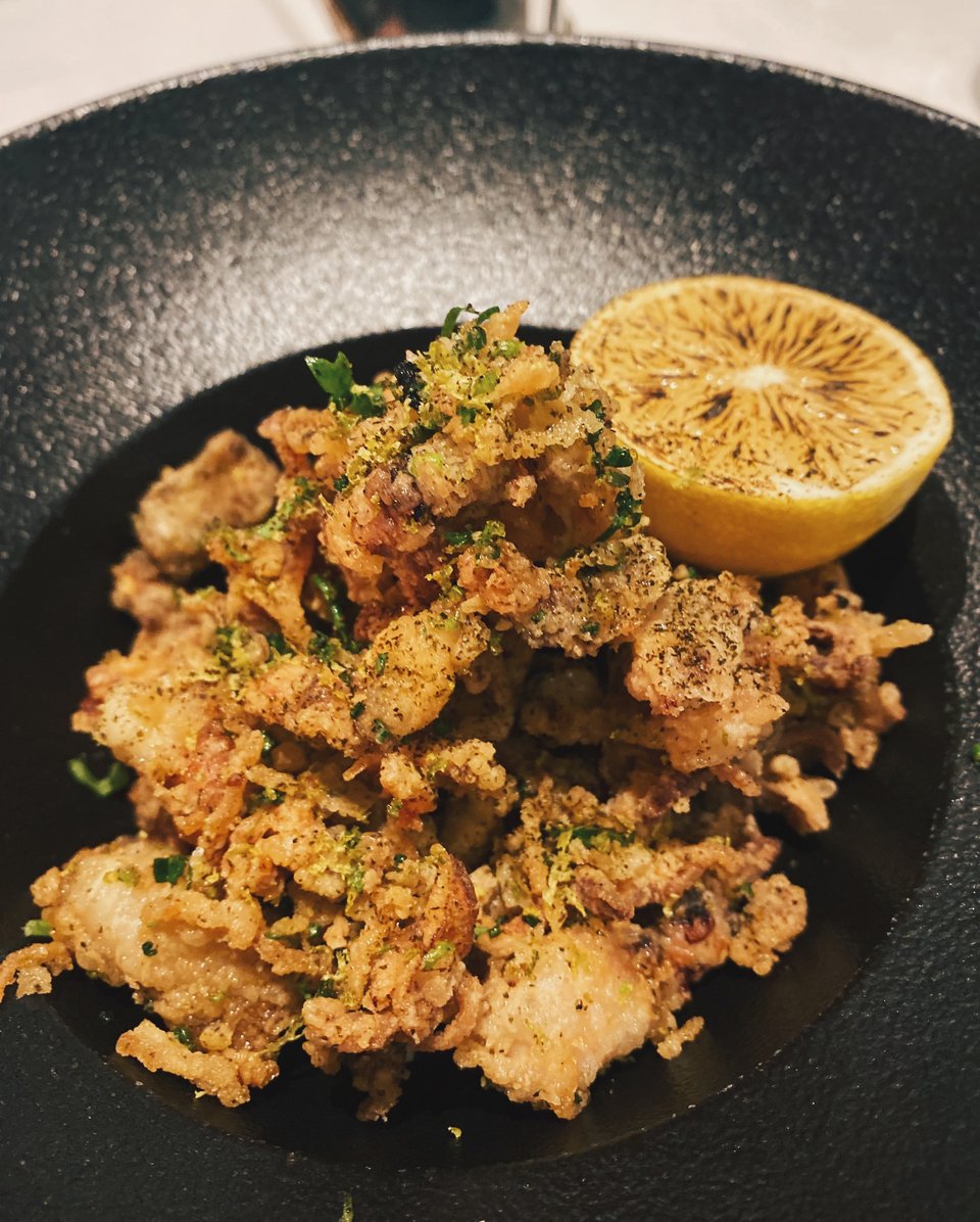 Γόνος καλαμαριού. 