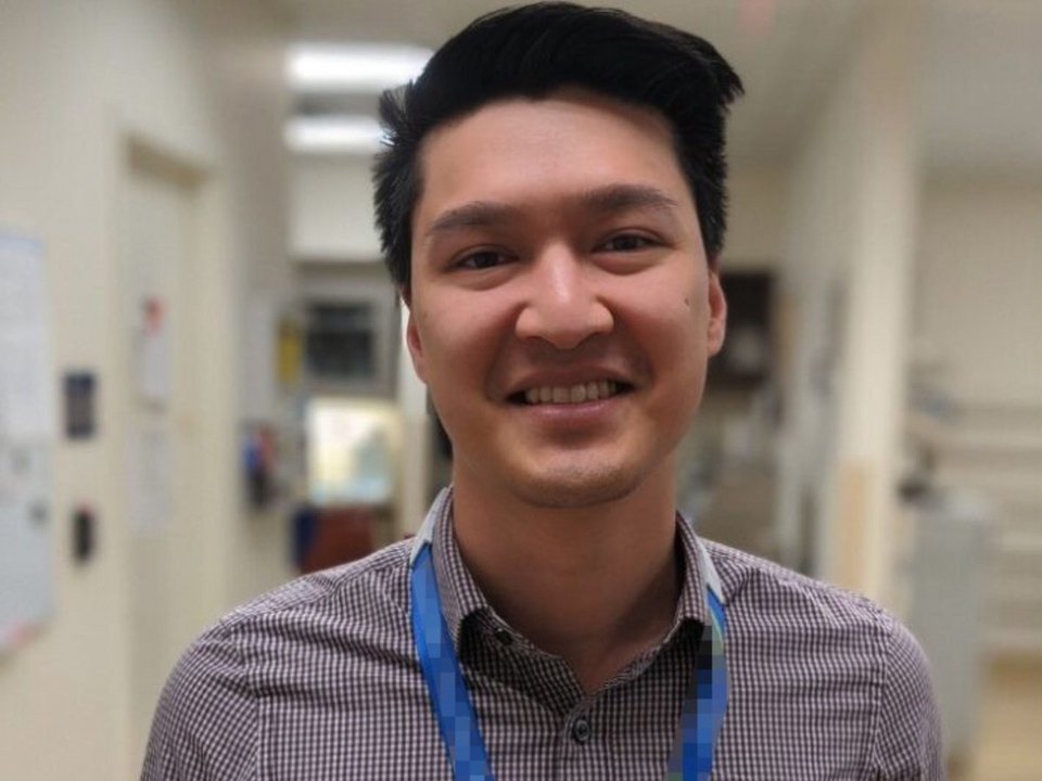 Ο άνθρωπος που ερευνήθηκε ως βασικό πρόσωπο πίσω από τον ιστότοπο MrDeepFakes είναι ο David Do, ένας φαρμακοποιός από την ευρύτερη περιοχή του Τορόντο στον Καναδά / INSTAGRAM