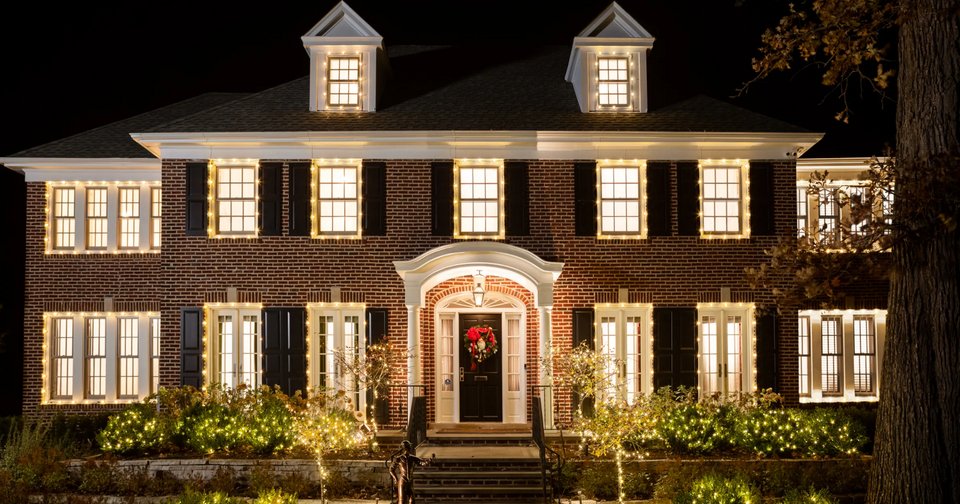 Η εμβληματική έπαυλη του «Μόνος στο σπίτι»