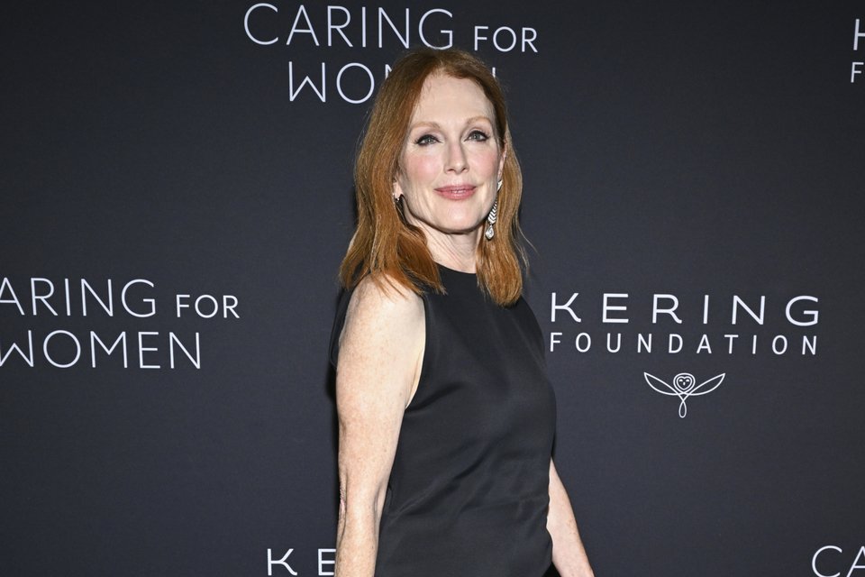 Τζούλιαν Μουρ