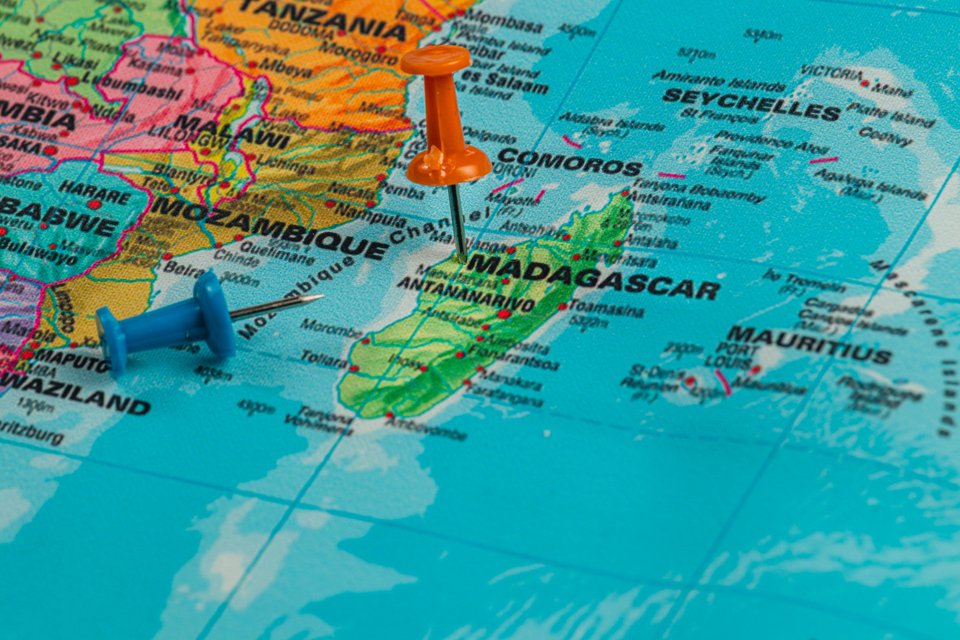 Χάρτης που αποτυπώνει τη θέση της Μαδαγασκάρης και του Μαυρικίου σε σχέση με την ανατολική Αφρική / Shutterstock