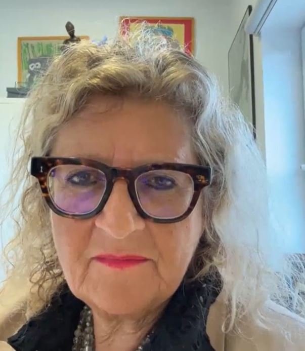 Σάντρα Ντέιβις / Φωτογραφία: youtube