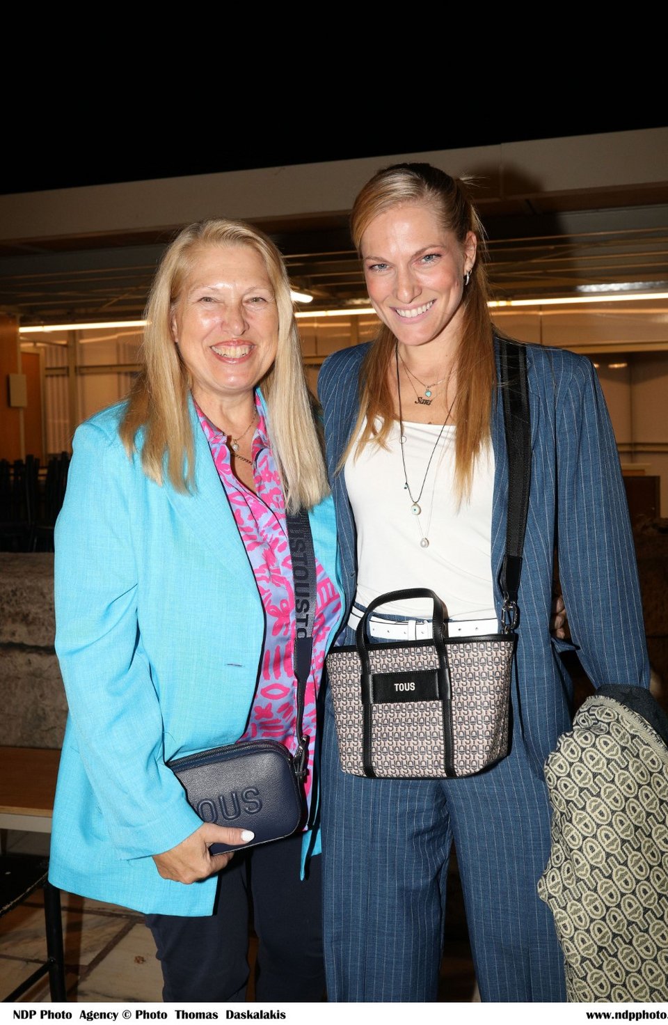 Μαίρη και Σάρα Εσκενάζυ