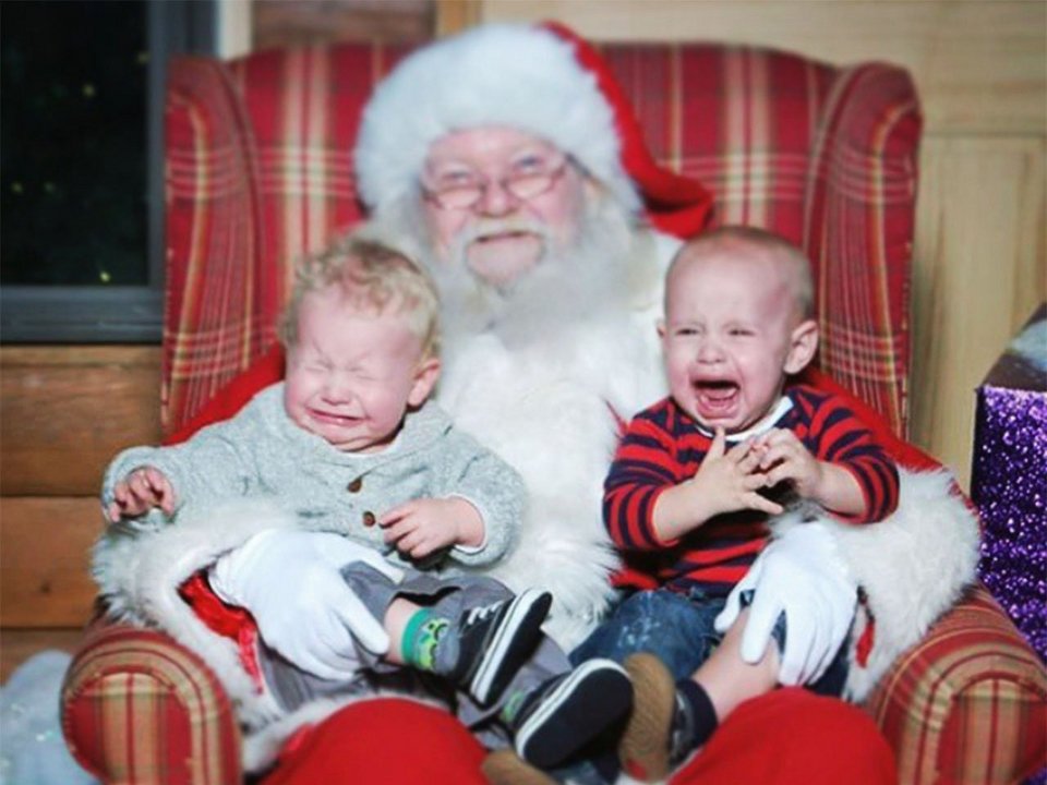 Tι συμβαίνει όταν τα παιδιά συνειδητοποιούν ότι για χρόνια τα παραπλανούσαν οι ίδιοι οι γονείς τους, οι δάσκαλοι, ακόμη και θεσμοί που υποτίθεται ότι εγγυώνται την αλήθεια; Πώς ξαναχτίζεται η εμπιστοσύνη; / SHUTTERSTOCK