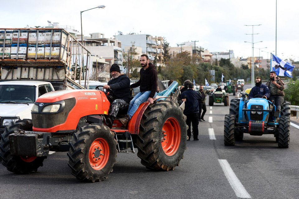 Συνεχίζονται και σήμερα οι πανελλαδικές κινητοποιήσεις των αγροτών / Φωτογραφία EUROKINISSI  