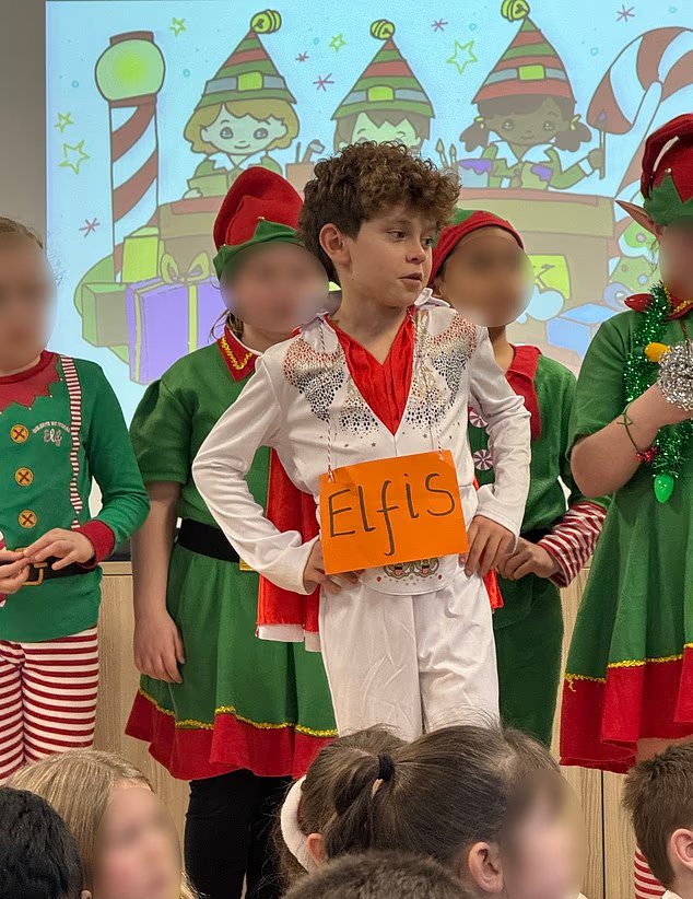 Ο... Έλβις το ξωτικό