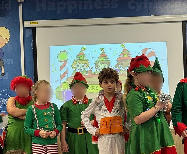 Ο... Έλβις το ξωτικό