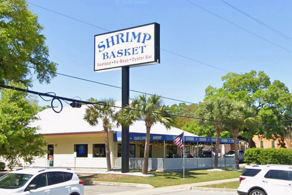 Το εστιατόριο Shrimp Basket