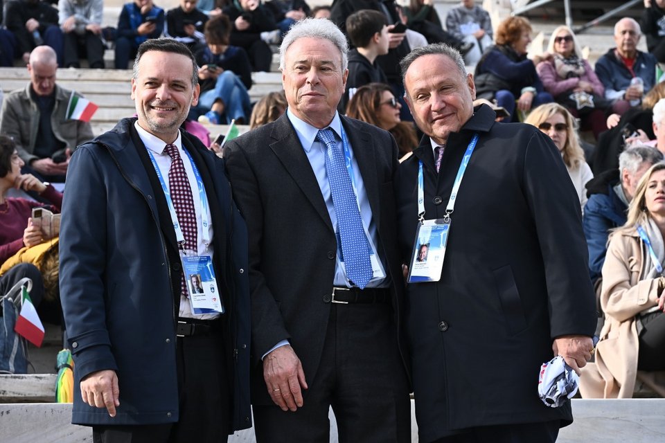 Χάρης Δούκας, Γιάννης Σγουρός, Στέλιος Αγγελούδης 