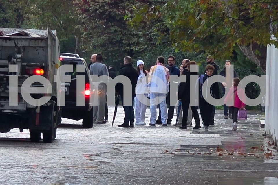 Λαμπαδηδρόμοι η Κίμπερλι Γκίλφοϊλ και ο Τζος Χακ