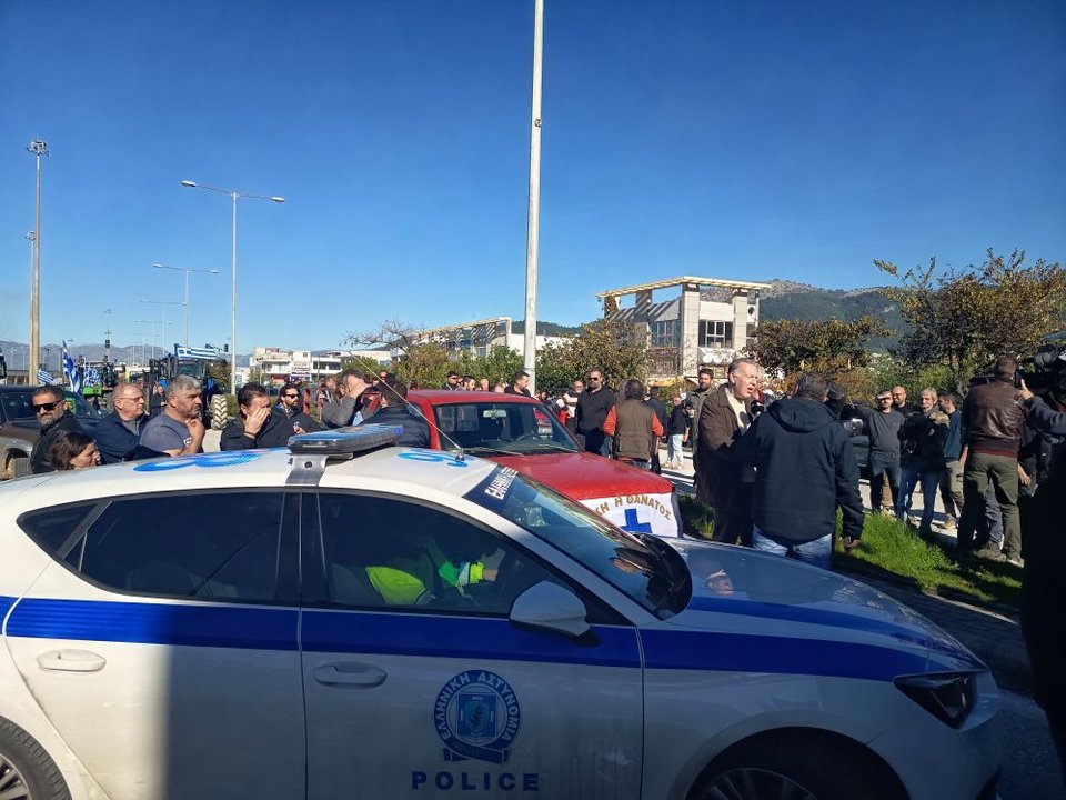 Επί τόπου η αστυνομία 