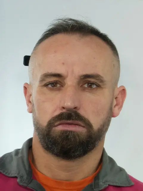  Ο 40χρονος Hoxha Edmond 