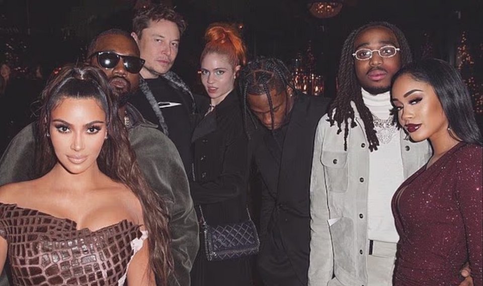 Κιμ Καρντάσιαν, Κάνιε Γουέστ, Ίλον Μασκ, Grimes, Τράβις Σκοτ, Quavo και Saweetie