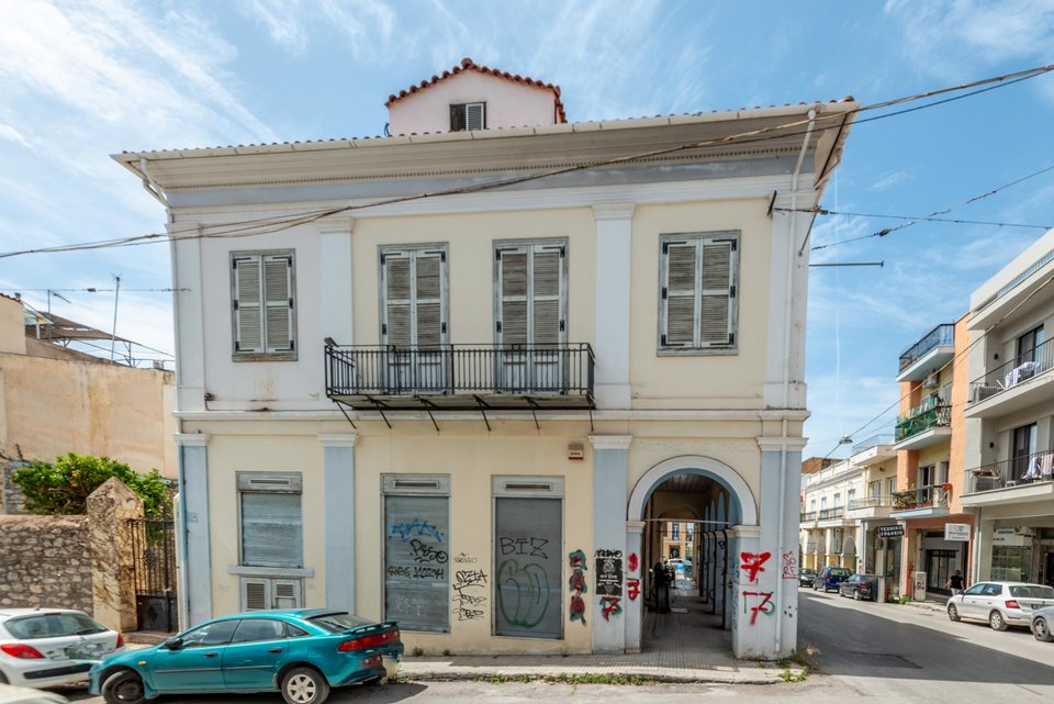 Νεοκλασικό στη Γερμανού