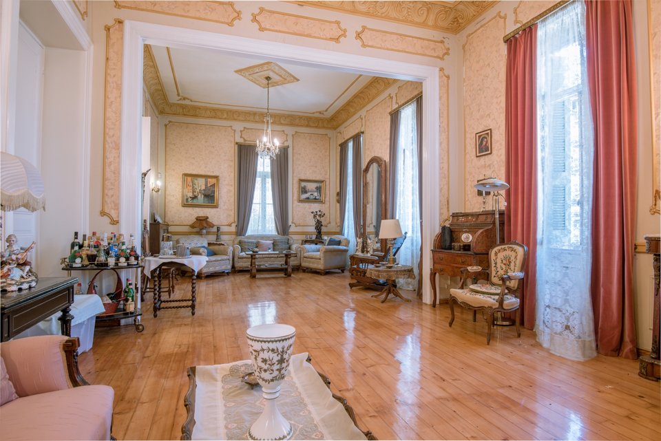 Νεοκλασικό στη Σατωβριάνδου