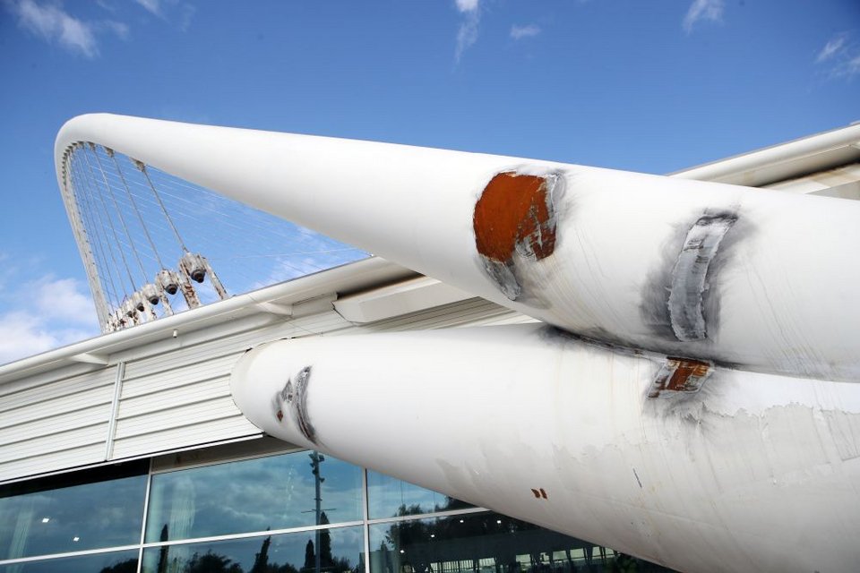 Ενίσχυση των δύο εμβληματικών στεγάστρων Καλατράβα τόσο του κεντρικού σταδίου όσο και του ποδηλατοδρόμιο.