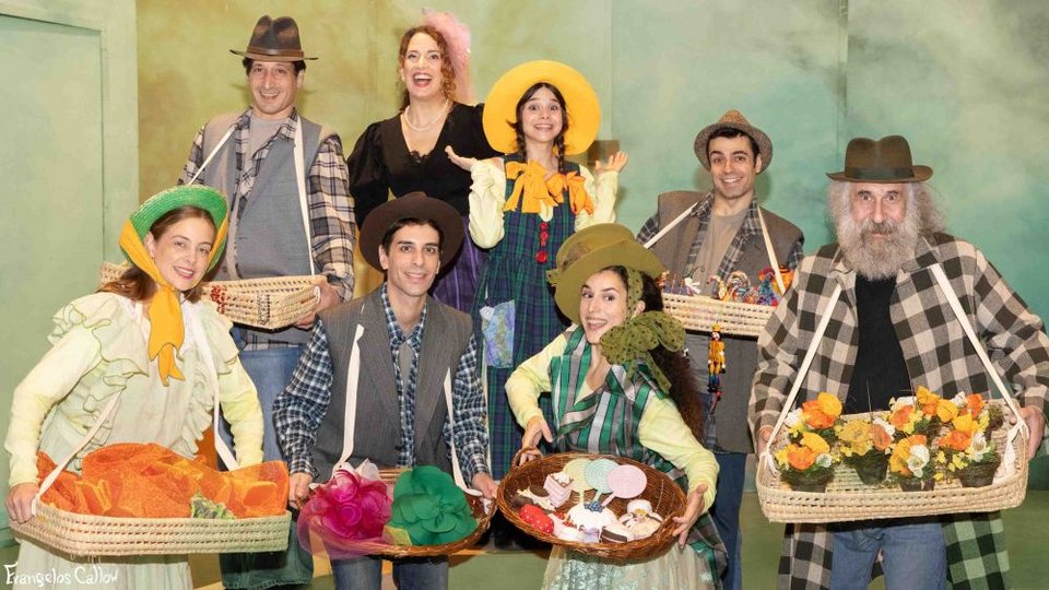 «Το παιχνίδι της χαράς» είναι ο τίτλος του έργου που παρουσιάζεται φέτος στο θέατρο Κιβωτός, από την παιδική σκηνή Κάρμεν Ρουγγέρη