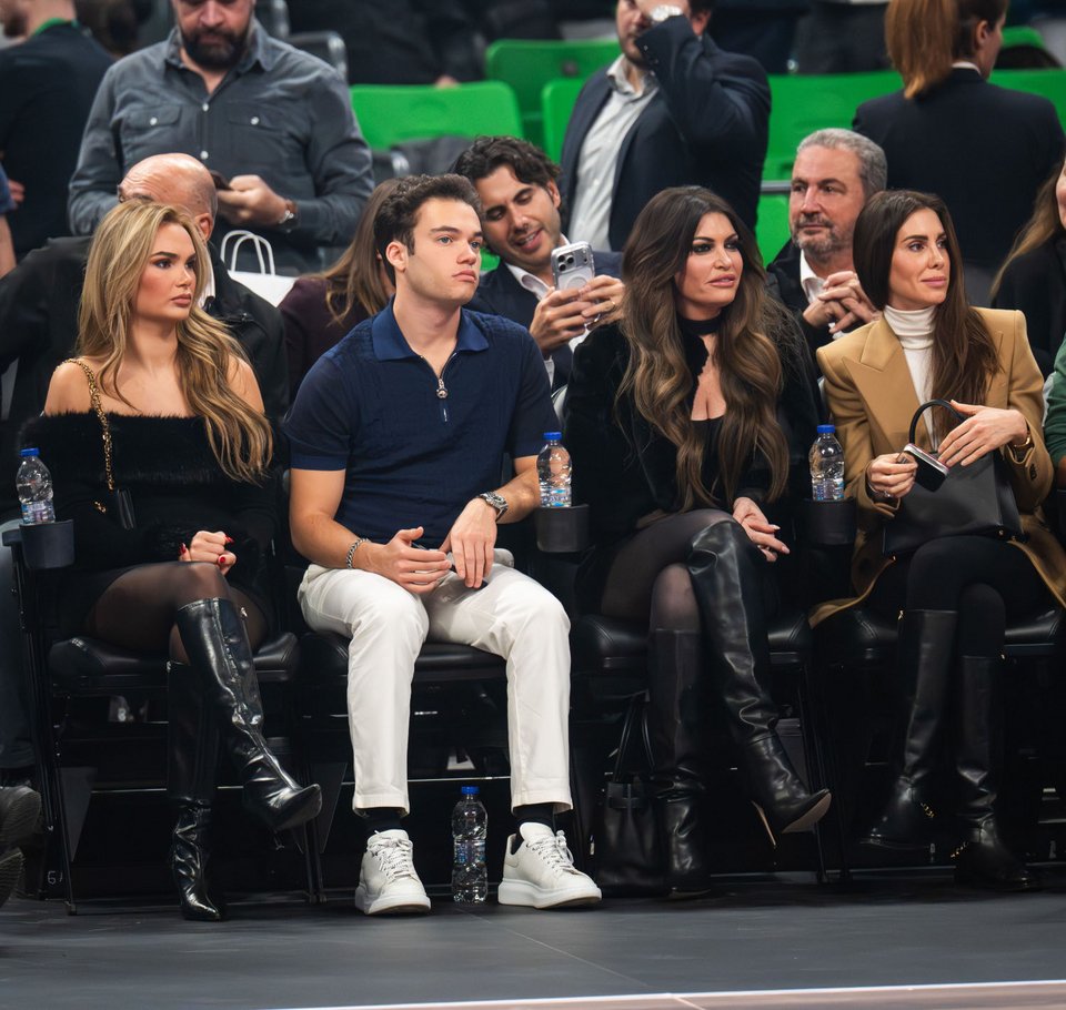 Παρακολουθώντας την αναμέτρηση Παναθηναϊκός AKTOR - Χαποέλ Τελ Αβίβ