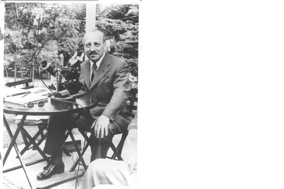 Ο πρωτοπόρος γιατρός, βιολόγος και ερευνητής, δημιουργός της μεθόδου πρώιμης διάγνωσης του καρκίνου στον τράχηλο της μήτρας, γνωστής ως Τεστ Παπ