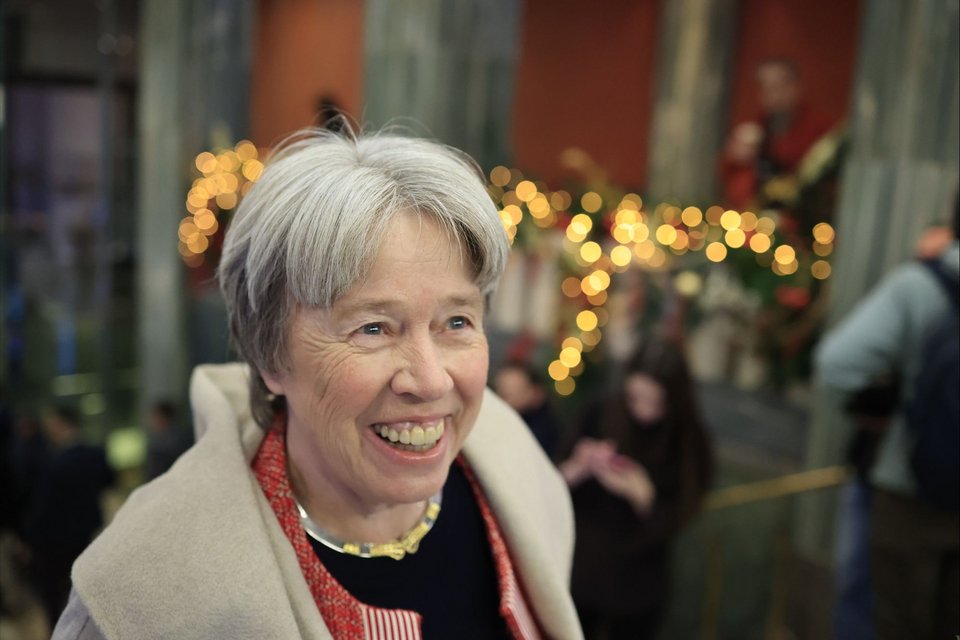 Αθηνά Λινού