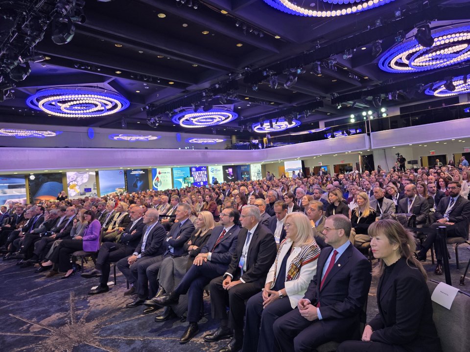 Γεμάτη η αίθουσα για το Rebrain Greece