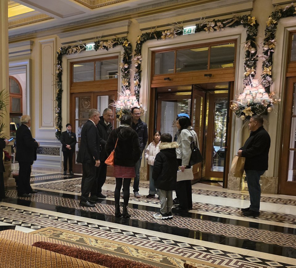 Ο Αντώνης Σαμαράς με την σύζυγό του Γεωργία στη Μεγάλη Βρετάνια