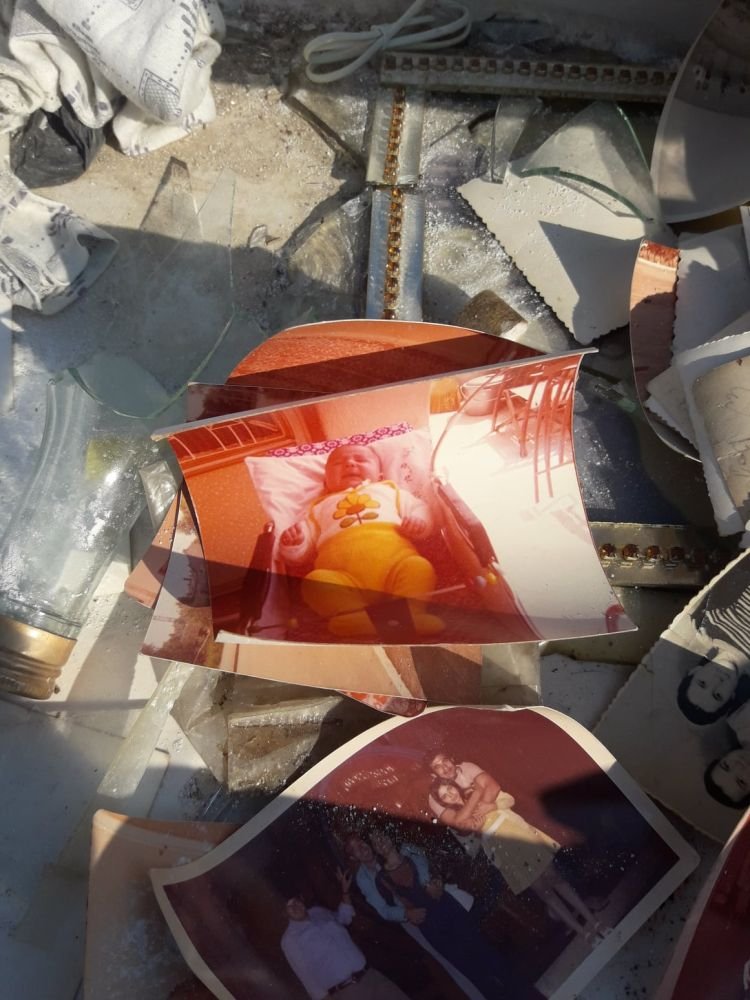 Σημαντικές στιγμές της ζωής, στα σκουπίδια