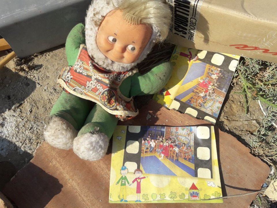 Η Περιβαλλοντική Οργάνωση έχει σκεφτεί να κάνει μία εκθεση με αυτα τα σκουπίδια