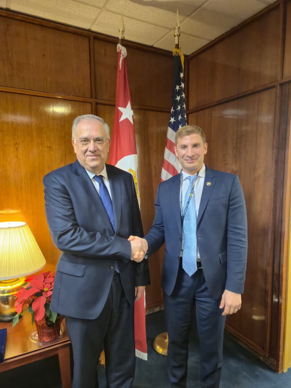 Με τον Τζέικομπ Χέλμπεργκ 