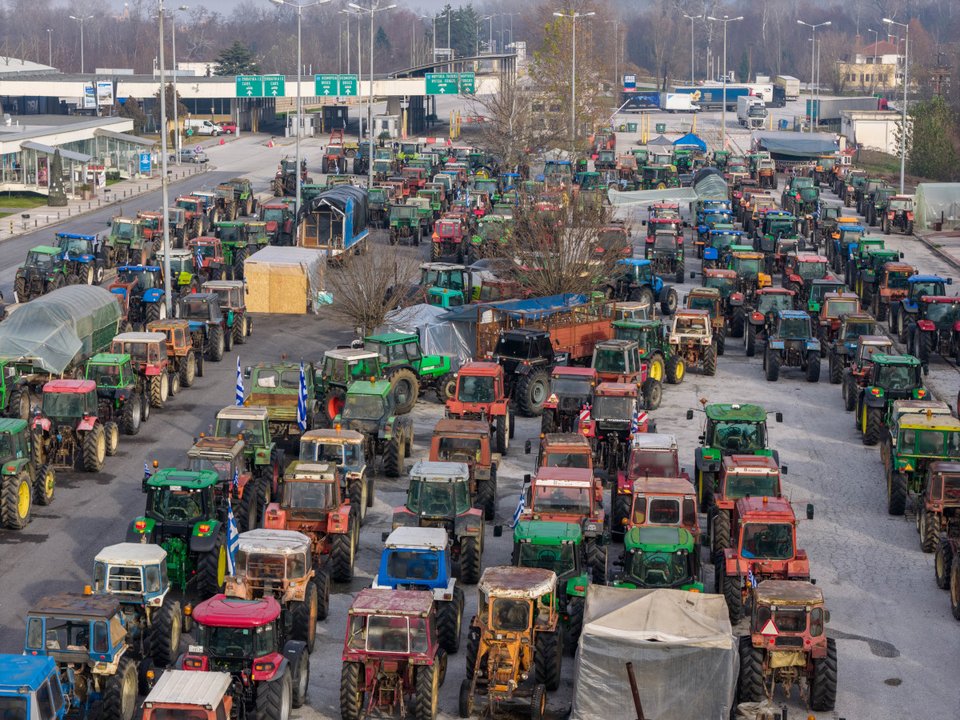Κλιμακώνουν τις κινητοποιήσεις τους οι αγρότες ενόψει εορτών / Φωτογραφία: EUROKINISSI