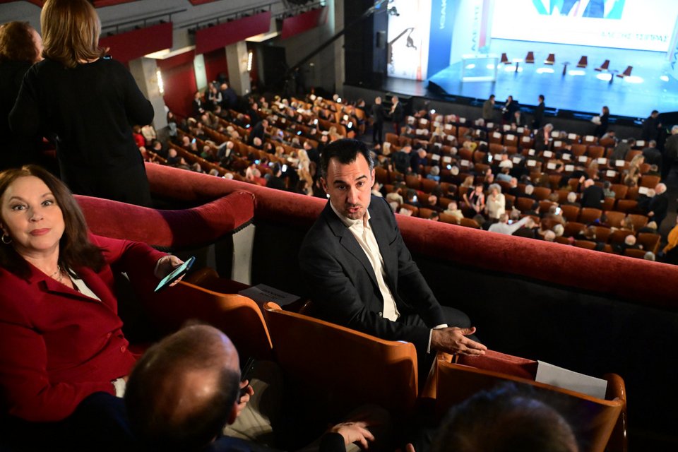 Ο Αλέξης Χαρίτσης στον εξώστη / Φωτογραφία EUROKINISSI 