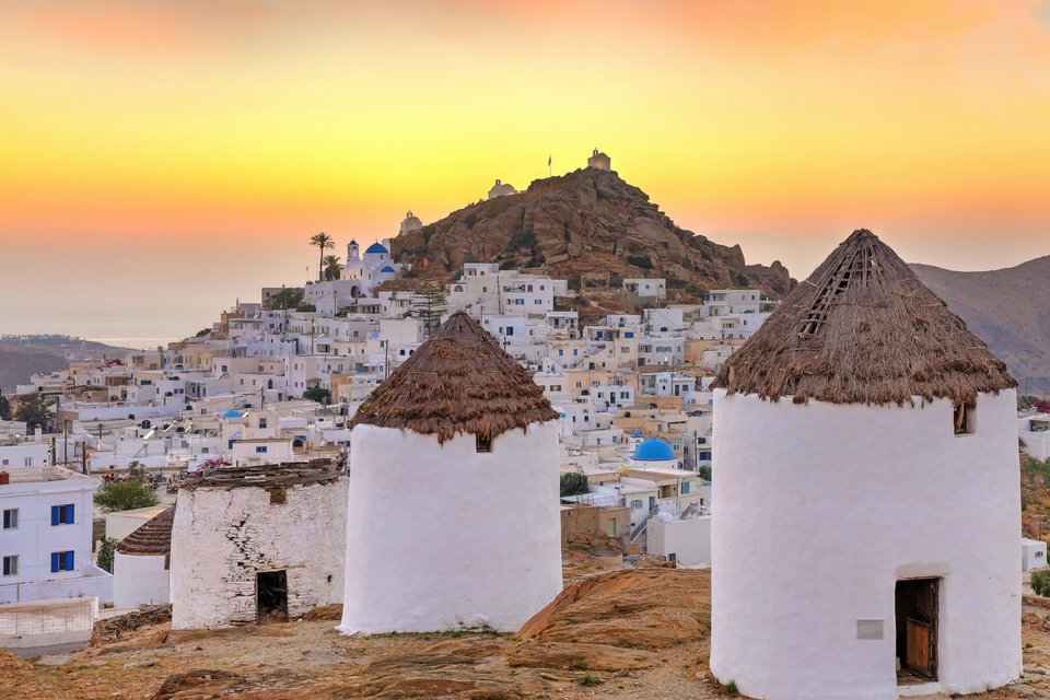 «Η πρωτεύουσα του νησιού αποτελείται από πολλά χαριτωμένα σπιτάκια που θυμίζουν κύβους ζάχαρης»