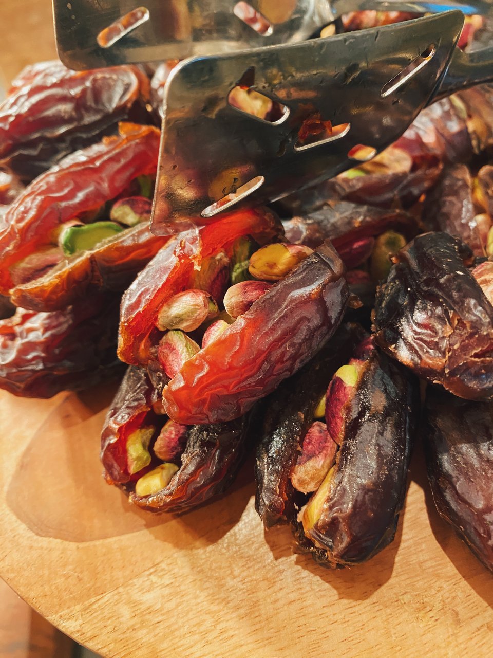 Ξηροί καρποί στον μπουφέ με τα τυριά / Φωτογραφία: Μάνος Λειβαδάρος / iefimerida