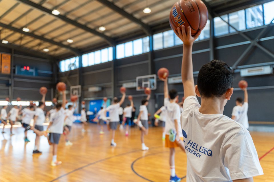 Στιγμιότυπα από τα Jr. NBA Clinics στο Κλειστό Γυμναστήριο της Ακαδημίας ΔΕΚΑ στον Εύοσμο 