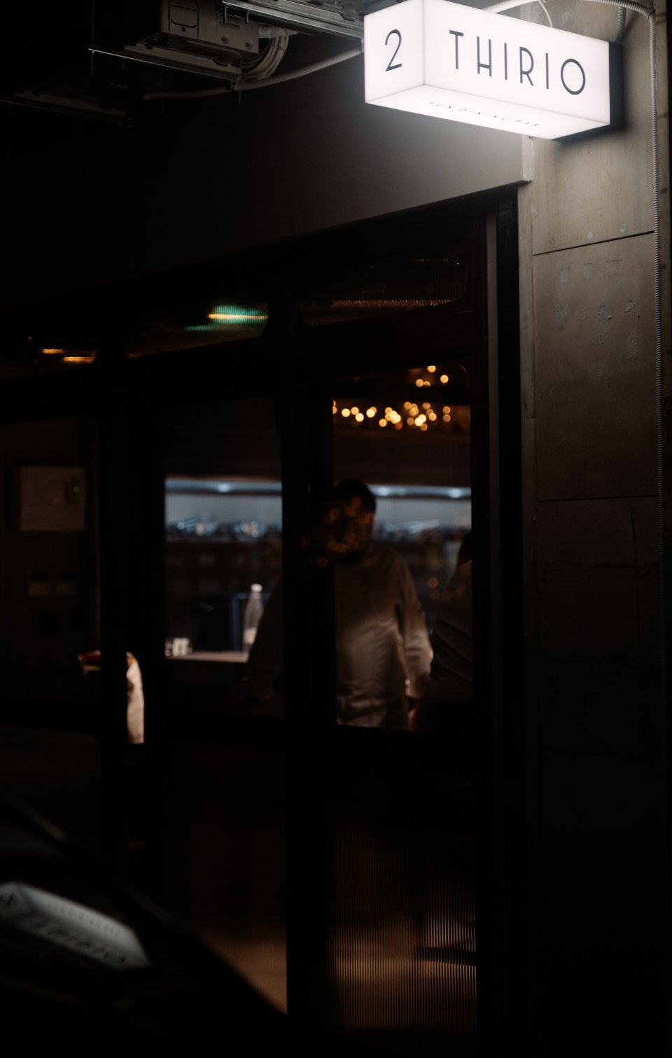 Το Thirio βρίσκεται στις αρχές της Ναυάρχου Νικοδήμου στη συμβολή με τη Φιλελλήνων, στο Σύνταγμα  / Φωτογραφία: Πάνος Ηλιόπουλος